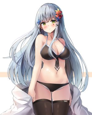 hk416,少女前線,sobmarine,前发,露肩,水着,黑丝,脸红,胸部,cleavage,绿色眼,发饰,长发,视线正对,横乳,露脐,银发,single,泳装,超长发,白背景