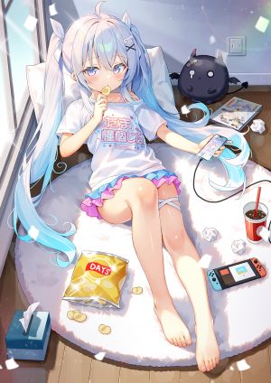 原创,タク道,呆毛,碧眼,脸红,全身,发饰,holding,长发,视线正对,横臥,褶皱裙,衬衫,短裙,single,毛绒玩具,双马尾,超长发,白发