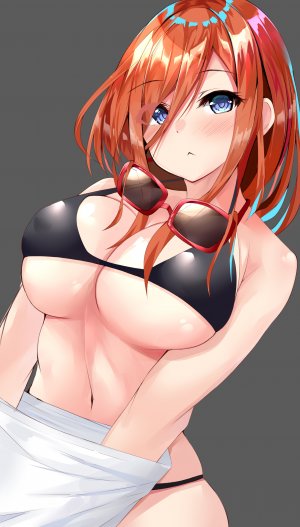 五等分的新娘,中野三玖,水着,erect_nipples,眼鏡,神輿葉,nipples,泳装,脱衣