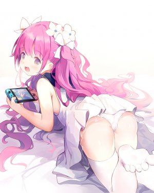 leilin,加藤うみ,动物森友会,任天堂,nintendo_switch,SummerPockets,前发,露肩,脸红,棕色眼,连衣裙,发饰,holding,长发,视线正对,回头看,横臥,開いた口,胖次,紫发,笑顔,single,黑丝,下着,白丝